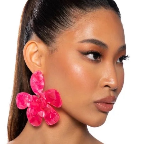 Pink Kiki Flower Oversized Earrings - Picture 4 of 13